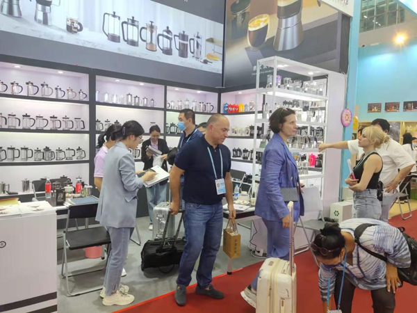 SEECIN at the 135th Canton Fair: A Global Gathering of Coffee Innovation